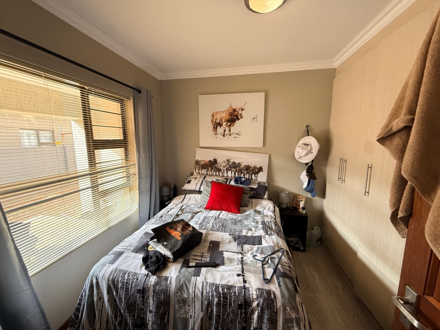 To Let 2 Bedroom Property for Rent in Die Bult North West